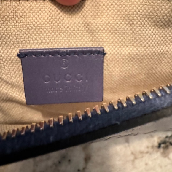 Authentic Gucci Blue Leather Pouch - Picture 3 of 5
